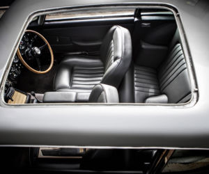 Oryginalny Aston Martin DB5 Jamesa Bonda