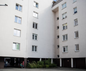 Bliźniaczki wypadły z okna w Krakowie