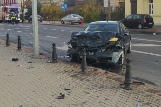 Koszmarny wypadek w Siedlcach. Kierowca cały we krwi. Stan krytyczny