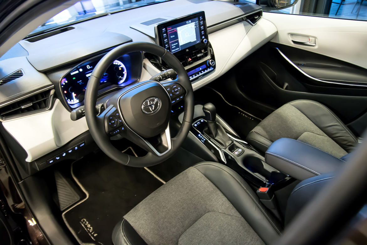 Toyota Corolla Touring Sports Hybrid