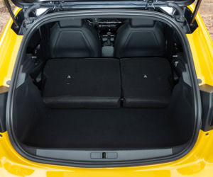 Peugeot 208 - wnętrze