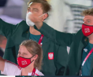 Defilada Polaków podczas ceremonii otwarcia Tokio 2020