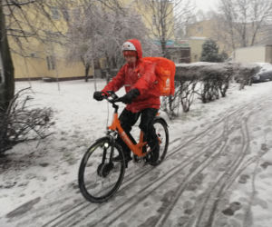 Śnieg zaskoczył Warszawę