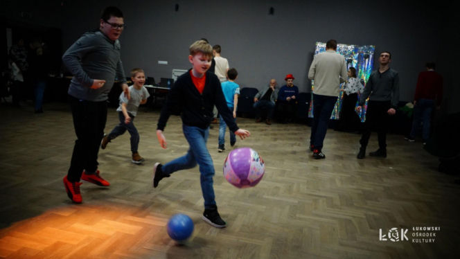 Karnawałowy bal 2026 łukowskiego Stowarzyszenia „Labirynt”