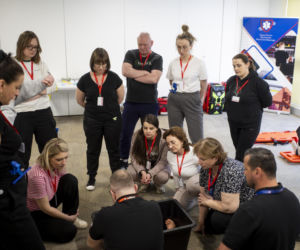 Aptekarze ćwiczą na wypadek wojny. Pierwsze takie szkolenie w Warszawie