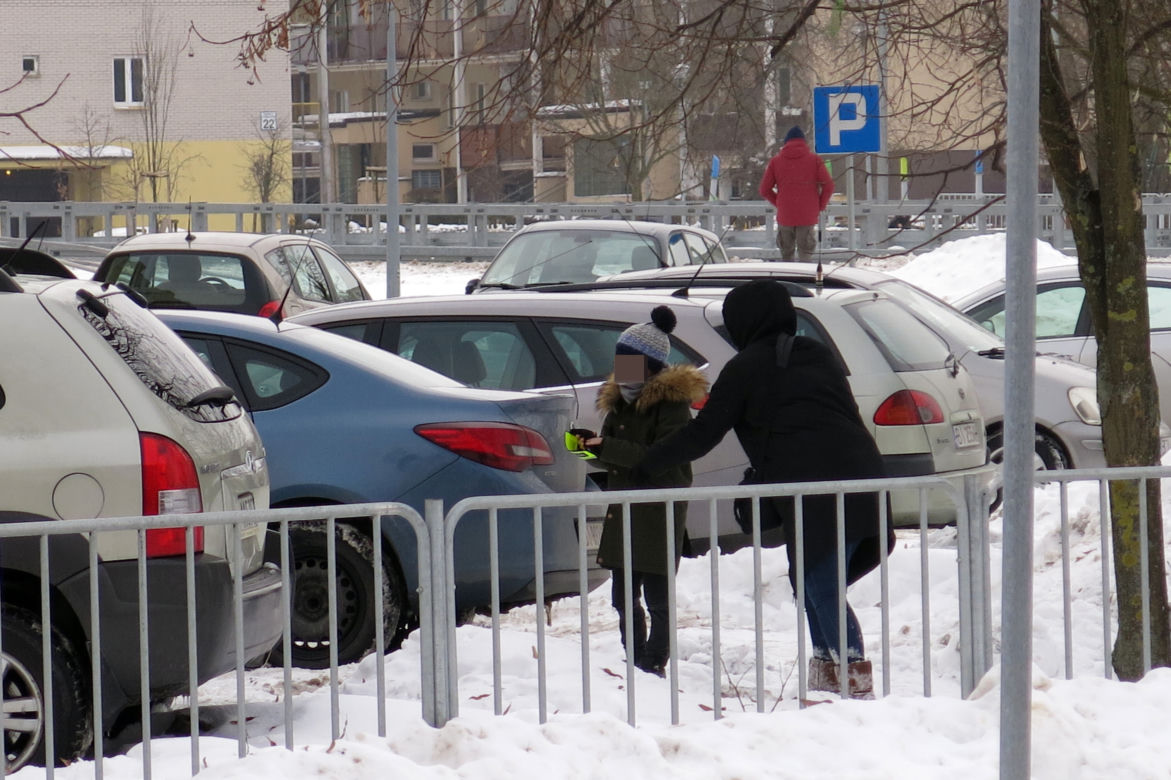 Próba porwania dziecka na Leśnej Dolinie. Policyjna wizja lokalna