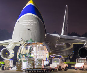 Olbrzymi samolot Antonov An-124 Rusłan z Wuhan wylądował w Katowicach. Co było na pokładzie? 