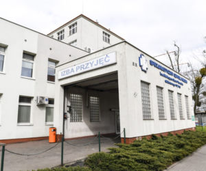 Ewakuacja w szpitalu w Toruniu z powodu koronawirusa