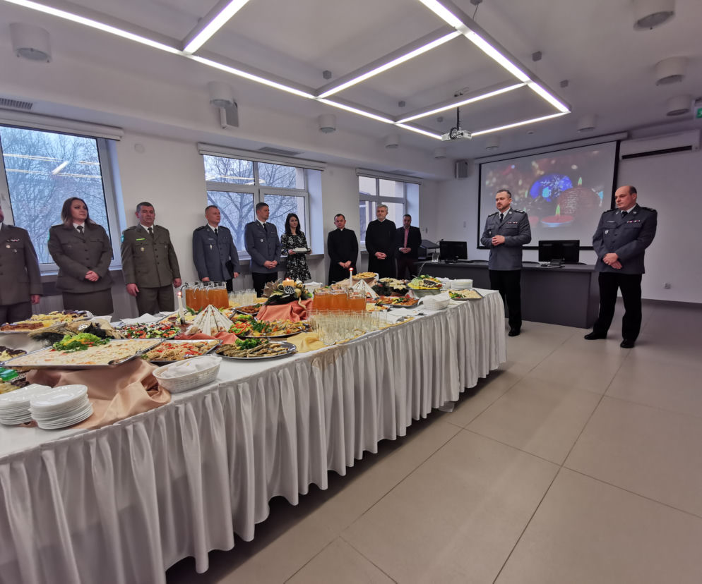 Białystok. Spotkanie wigilijne policjantów