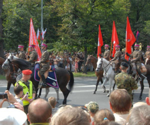 Wielka defilada w Warszawie. To Lech Kaczyński rozpoczął wojskowe pokazy w 2007 roku