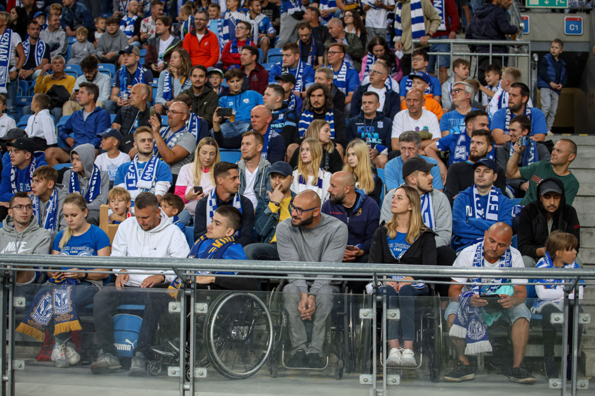 Tłumy kibiców na meczu Lech - Żalgiris