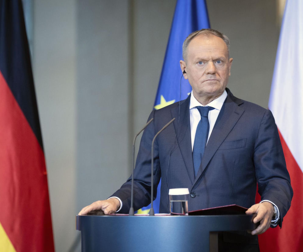 Tusk przypomina, że sam był przeciwnikiem Okrągłego Stołu. Premier komentuje decyzję prezydenta Nawrockiego, nazywając ją ironią historii