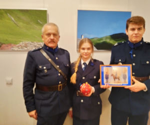 Pomalowali bombki, aby pomóc chorej Marice 