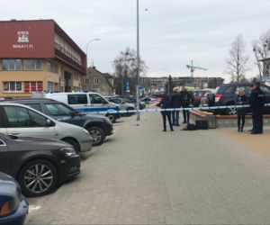 Nożownik w Białymstoku. Zaatakował dwie kobiety na ul. Bema. Było to tuż przy komendzie miejskiej policji
