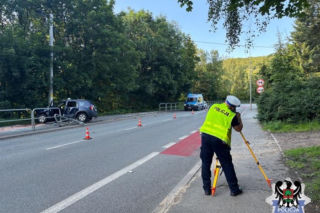 Wsiadł za kółko z 40-stopniową gorączką. Dramatyczny wypadek na ulicach Wałbrzycha!