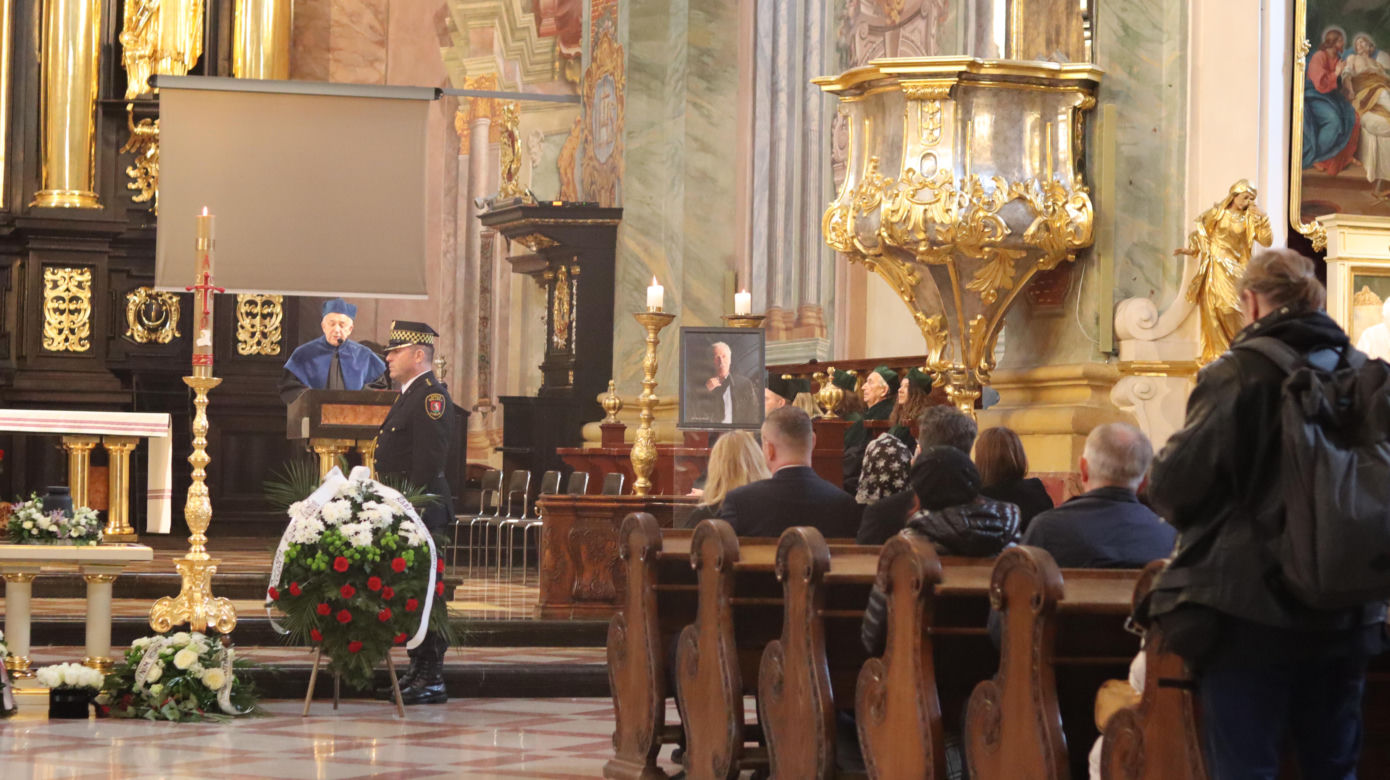 Msza żałobna w intencji prof. Leszka Mądzika w Archikatedrze Lubelskiej