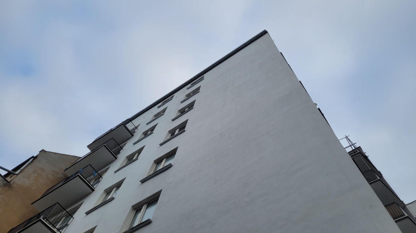 To najstarszy wieżowiec w Olsztynie. Od początku nazywany był pechowym [ZDJĘCIA]