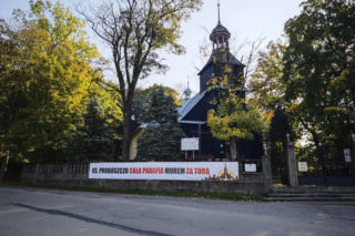 Protest w sprawie odwołania proboszcza w Grojcu