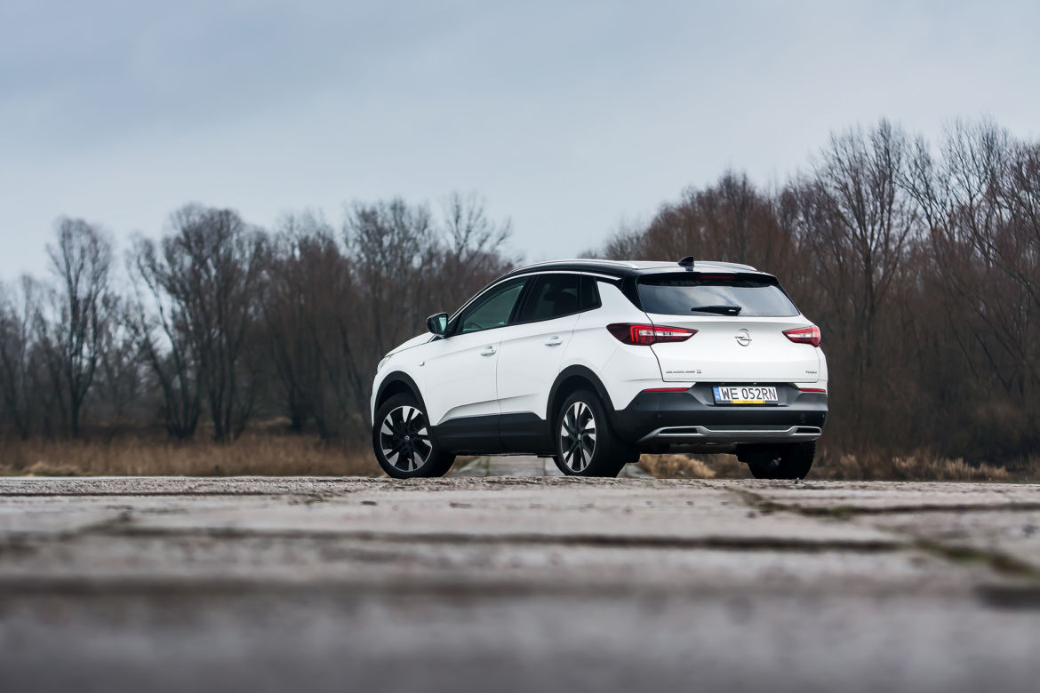 Opel Grandland X 1.2 Turbo 130 KM M6 Elite