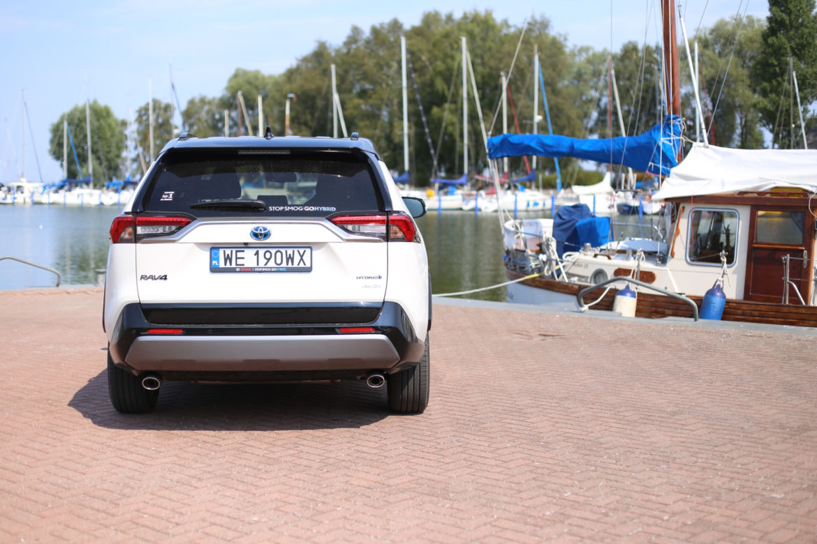 Toyota RAV4 2.5 Hybrid Dynamic Force 222 KM AWD-i e-CVT