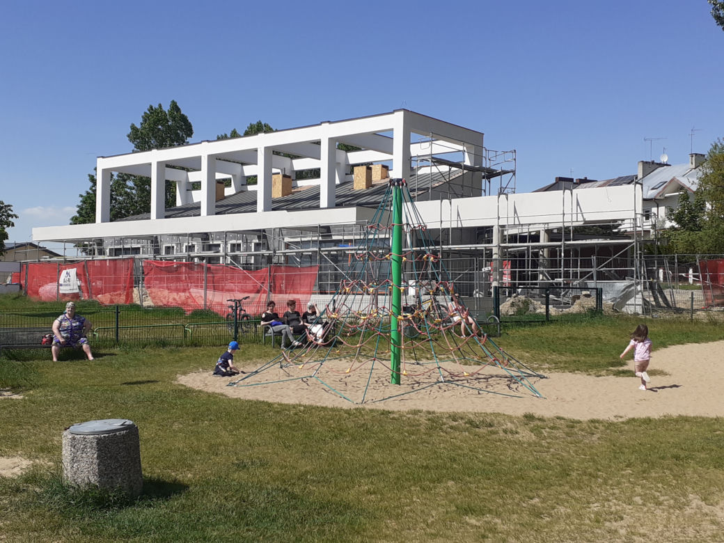 ZOBACZ ZDJĘCIA nowego budynku dla ratowników, który powstaje nad siedleckim zalewem