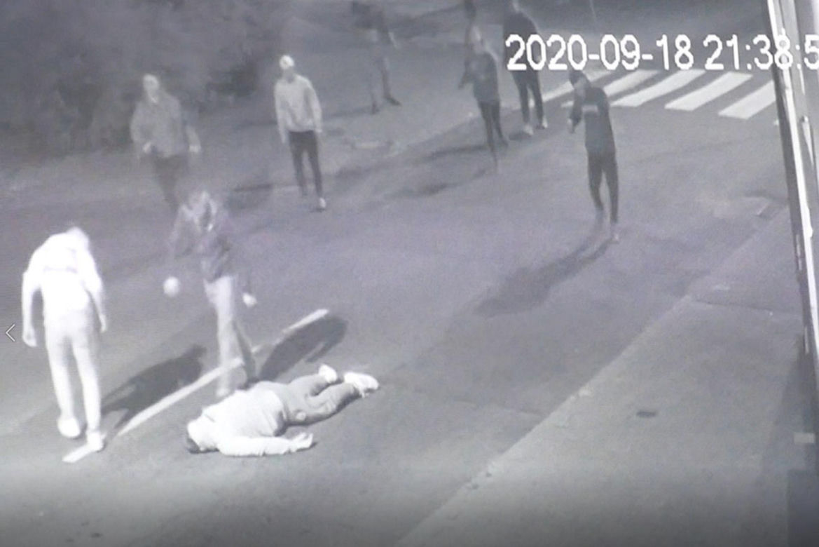 Skatowali Emila na śmierć. Osierocił dwoje dzieci