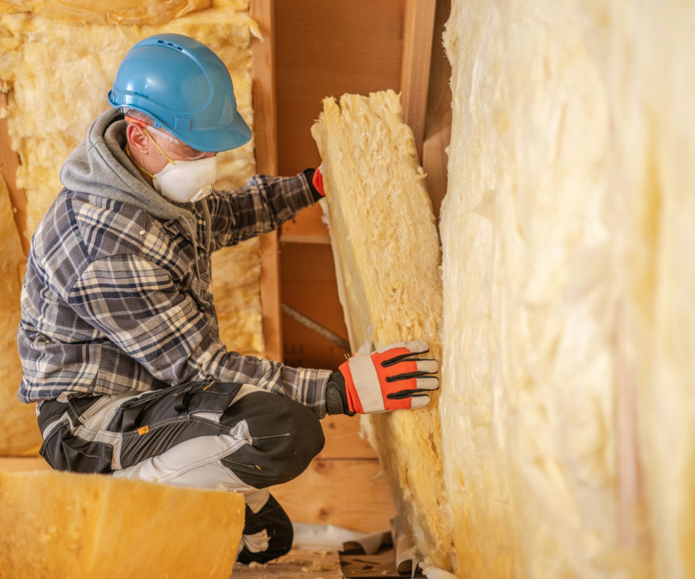 Wełna mineralna – czym się różni skalna i szklana? 