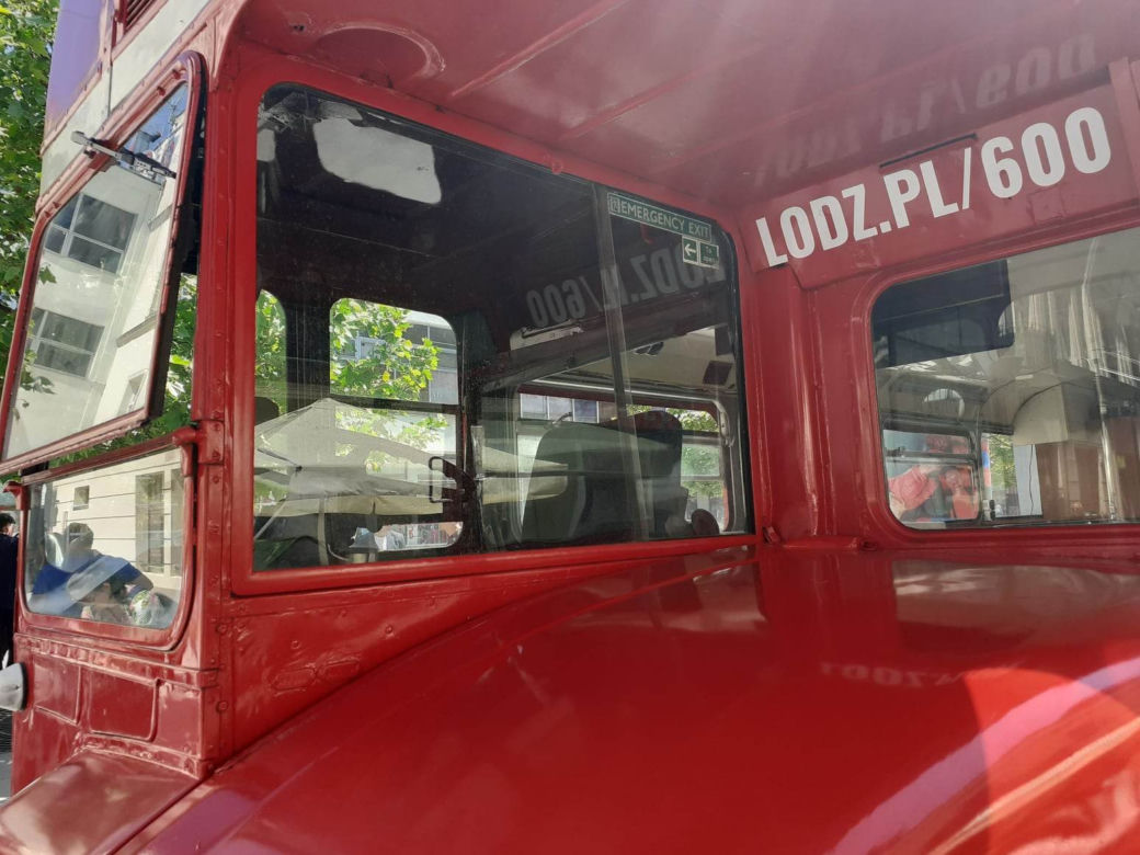 Autobus