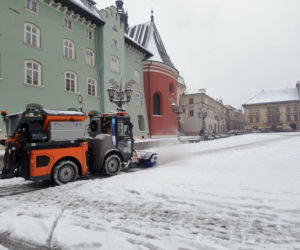 Potężny atak zimy w Krakowie! Śnieg nie odpuści, synoptycy nie mają dobrych informacji