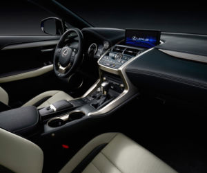 Odświeżony Lexus NX