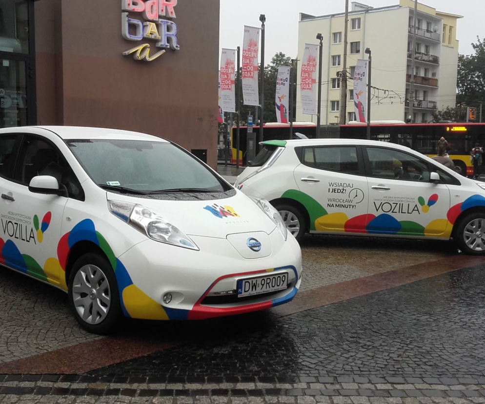 Ruszyła miejska wypożyczalnia samochodów elektrycznych