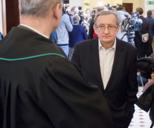 Józef Pinior oskarżony o branie łapówek