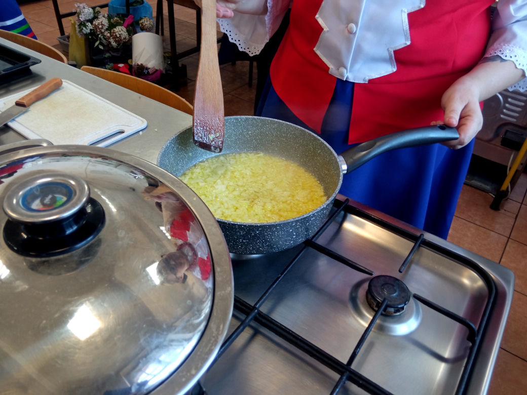 Konkurs kulinarny im. Wiktora Kulerskiego w grudziądzkim gastronomiku