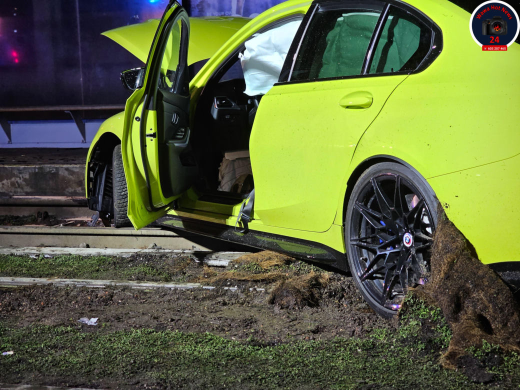 Wypożyczył auto za 500 tysięcy złotych i rozbił je na torowisku. 29-latek trafił do szpitala