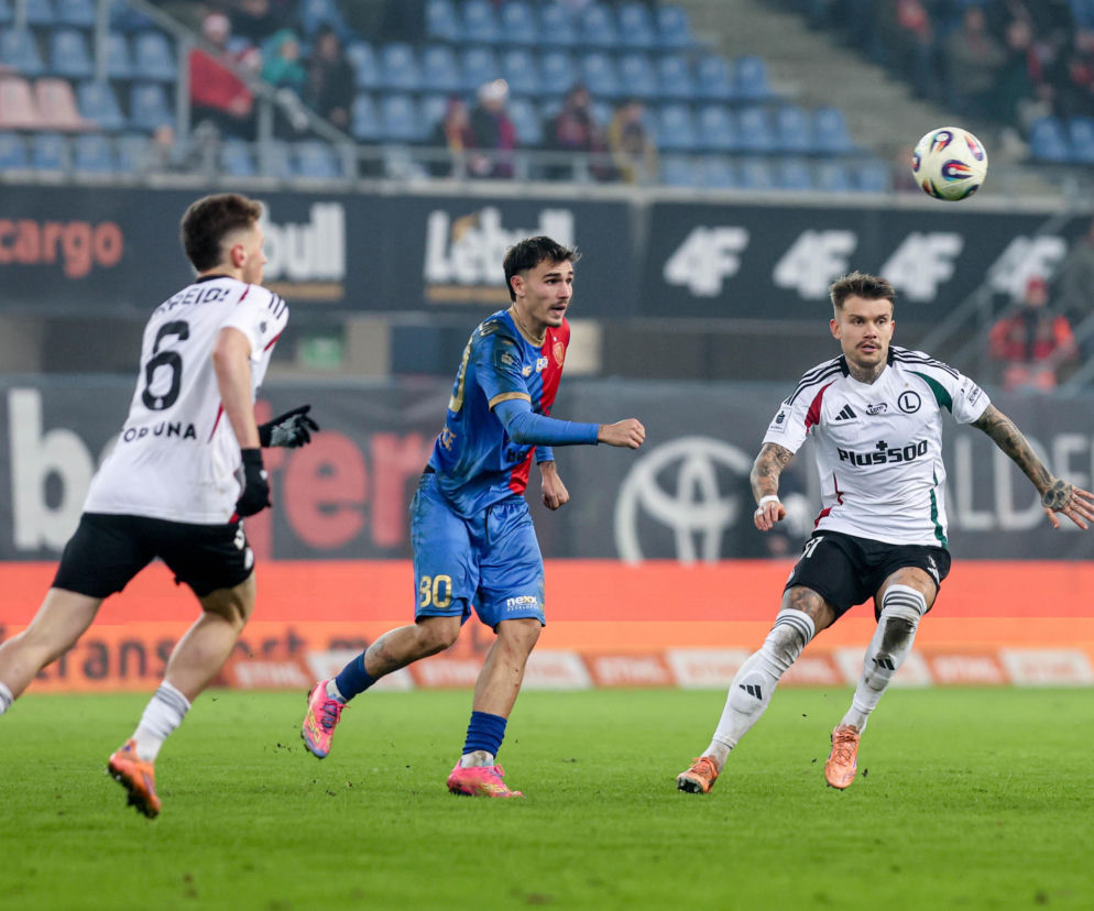Piast Gliwice - Legia Warszawa, zdjęcia kibiców i zawodników z meczu 18. kolejki PKO BP Ekstraklasy