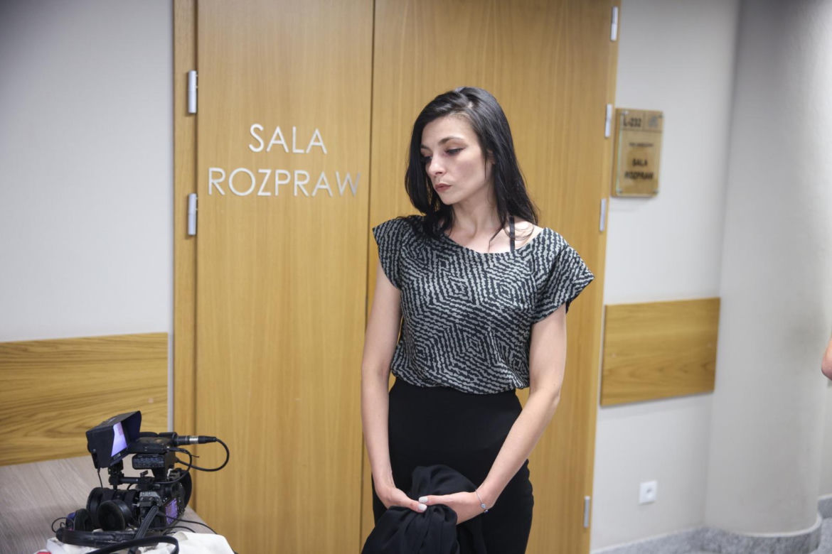 Rozprawa Joanny z Krakowa po interwencji policji ws. aborcji