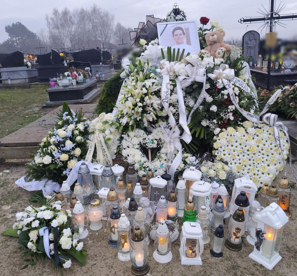 Tak wygląda grób Nikodema Mareckiego dwa dni po pogrzebie