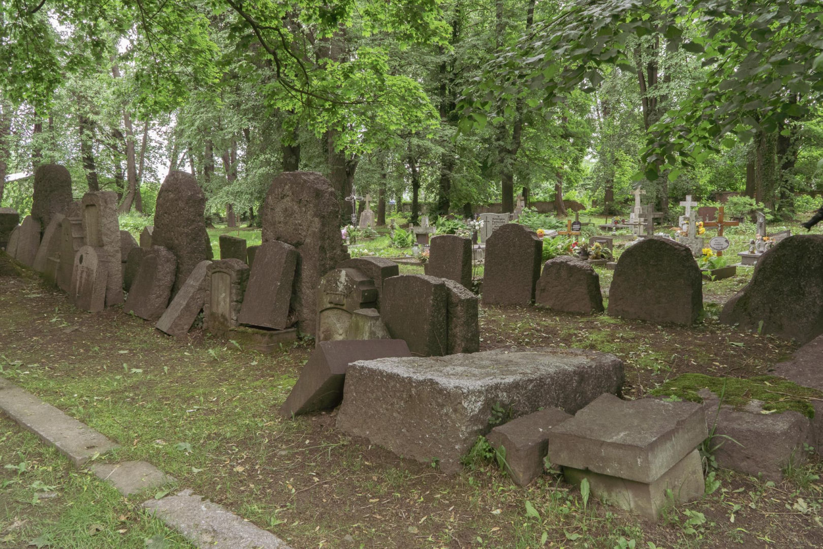 Ruiny kościoła ewangelickiego w Miłkowie na Dolnym Śląsku