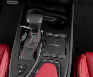 Lexus UX 250h E-Four F Sport