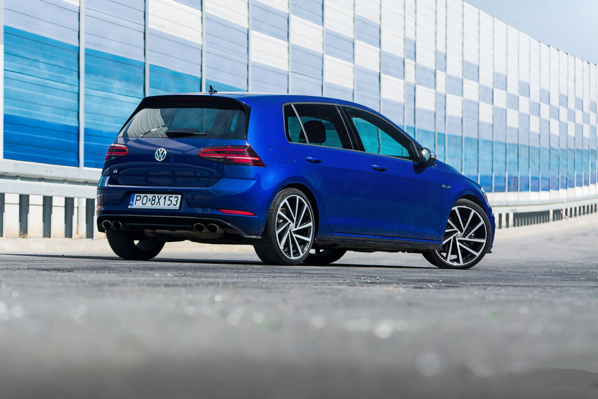 Volkswagen Golf R FL 2.0 TSI 310 KM DSG7 4Motion