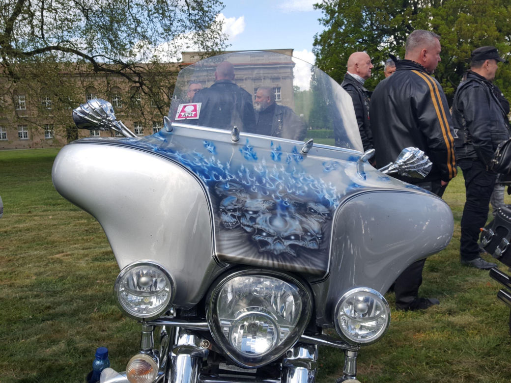 ​Setki motocyklistów na Wiosennym Święceniu Motocykli w Rydzynie