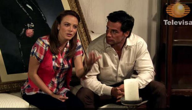 Nieposkromiona miłość (Amor bravio). Camila (Silvia Navarro), Daniel (Cristian de la Fuente)