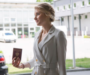 Kinga Duda zostaje w Polsce