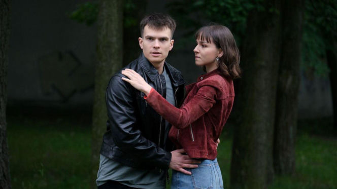 M jak miłość odc. 1898. Tomek Kubicki (Chris Cugowski), Justyna (Marta Malinowska)