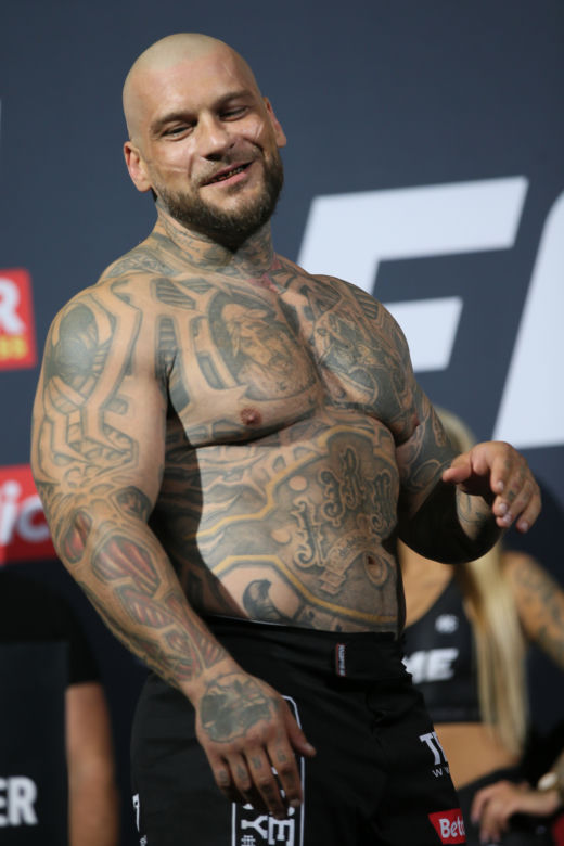 Paweł "Popek" Mikołajuw