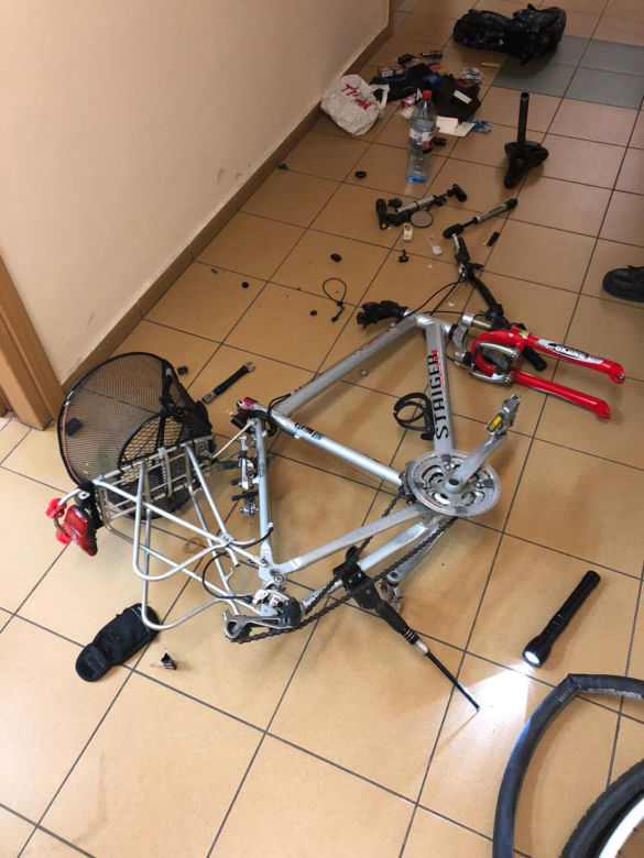 DILER ukrywał amfetaminę w... rowerze! Swoją pomysłowością zaskoczył nawet policjantów! [ZDJĘCIA]