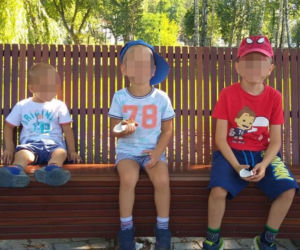 Zadźgała troje dzieci, spaliła się z nimi w domu?
