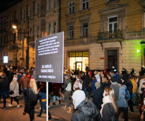 Kraków: Ani jednej więcej. Protest po śmierci ciężarnej Izabeli z Pszczyny
