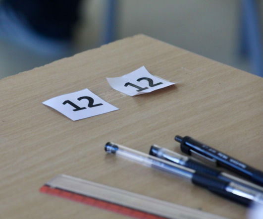 Egzamin ósmoklasisty 2026: matematyka. Kiedy? Jakie są wymagania? Zebraliśmy najważniejsze informacje