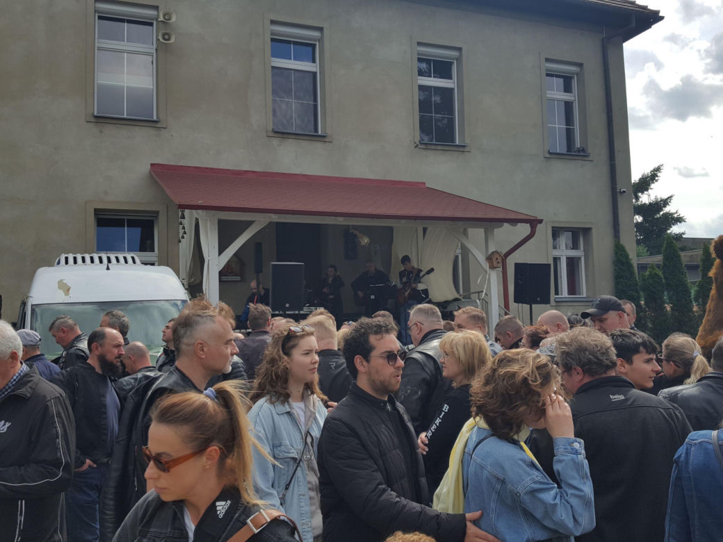 ​Setki motocyklistów na Wiosennym Święceniu Motocykli w Rydzynie